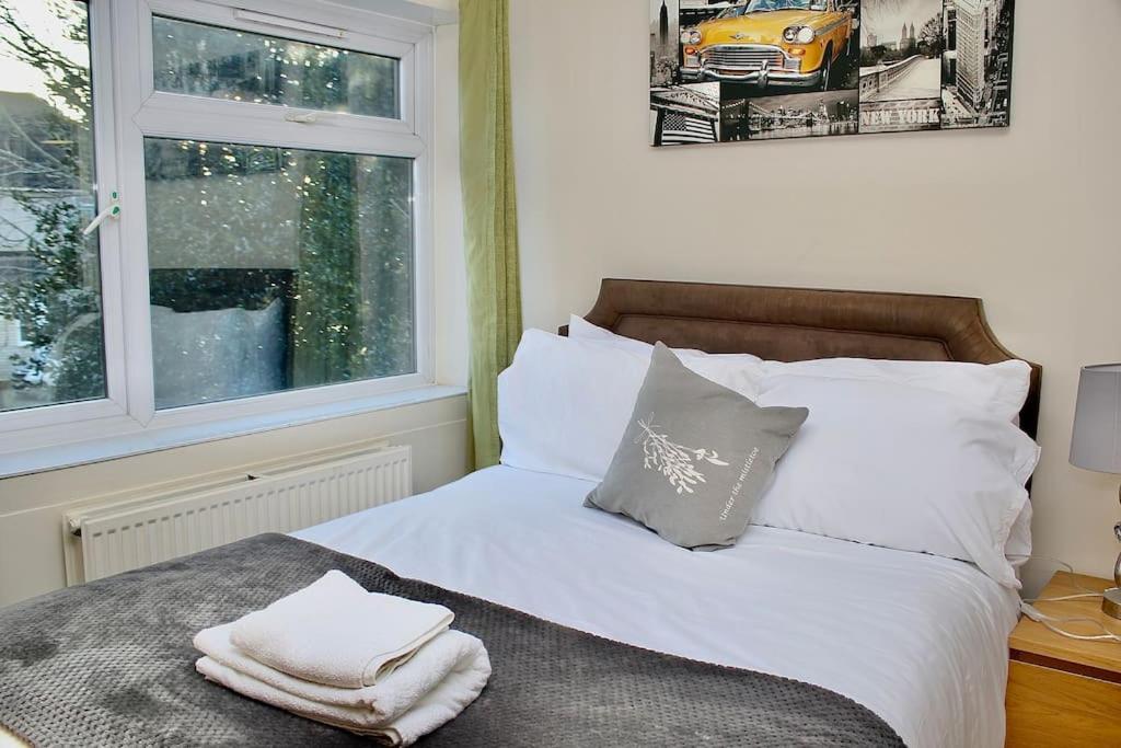 Contractor'S Haven- 4-Bedroom House With Free Parking, Super Fast Wifi, Fran Properties In Aylesbury, Pets Are Welcome! Эйлсбери Экстерьер фото