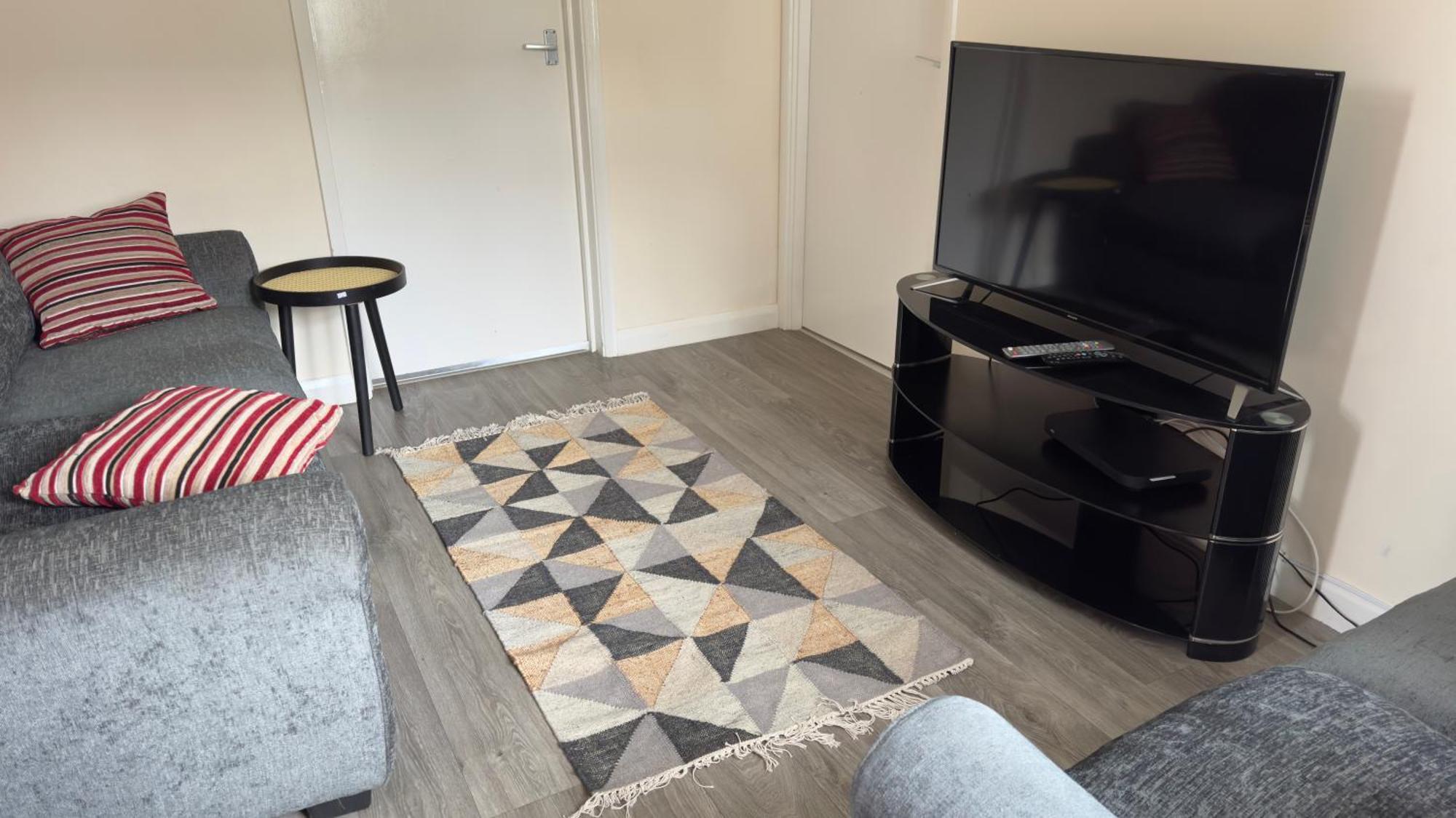 Contractor'S Haven- 4-Bedroom House With Free Parking, Super Fast Wifi, Fran Properties In Aylesbury, Pets Are Welcome! Эйлсбери Экстерьер фото